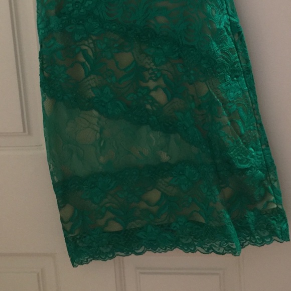 Bebe One shoulder stretch lace dress - Picture 5 of 8